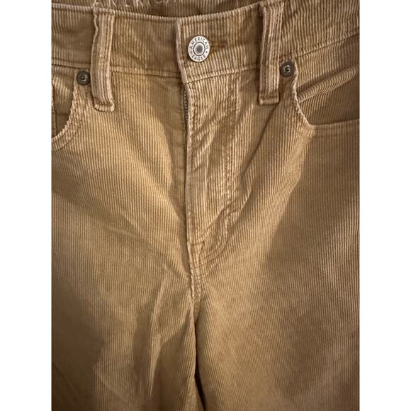 American Eagle Corduroy Mom Straight Jean Size 4 - Picture 3 of 7